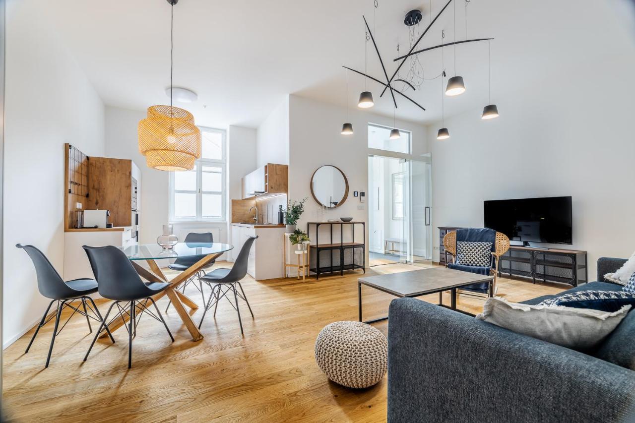 Elegant Apartments Located In The Centre Of Prag Exterior foto