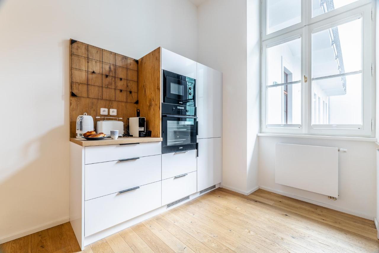 Elegant Apartments Located In The Centre Of Prag Exterior foto