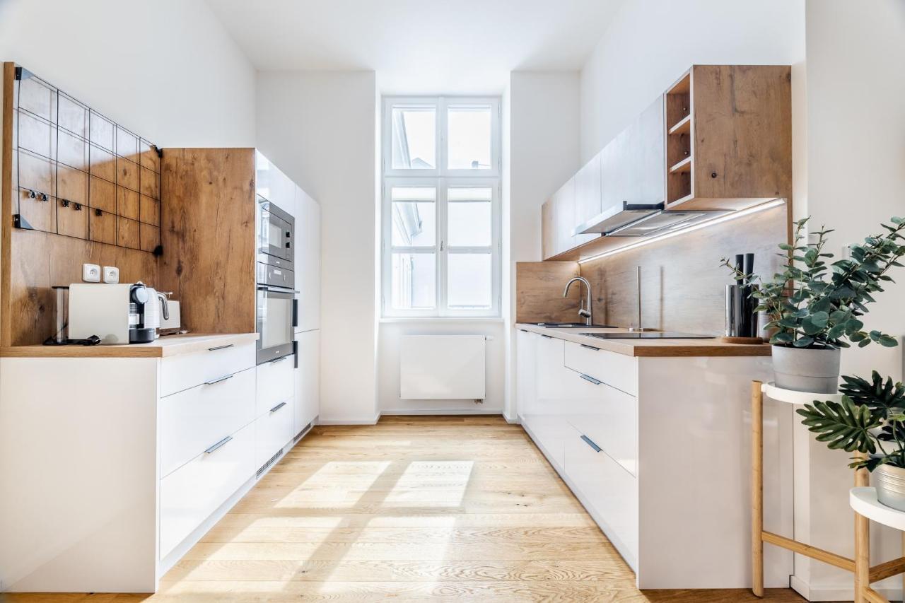 Elegant Apartments Located In The Centre Of Prag Exterior foto