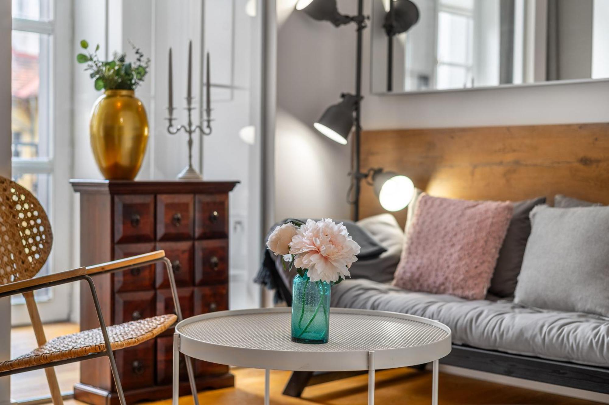 Elegant Apartments Located In The Centre Of Prag Exterior foto